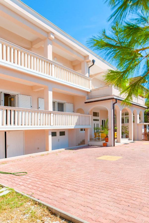 Apartments Facini Košljun 외부 사진