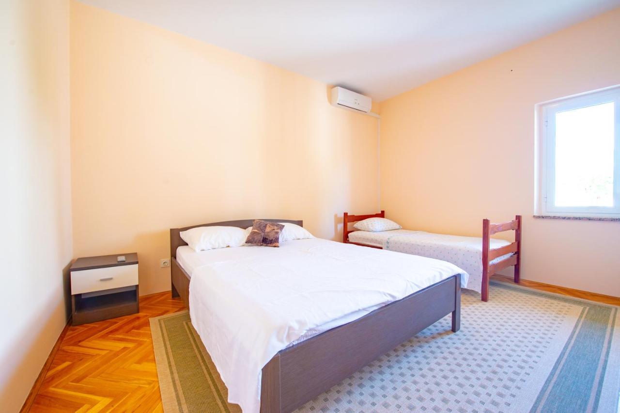 Apartments Facini Košljun 외부 사진